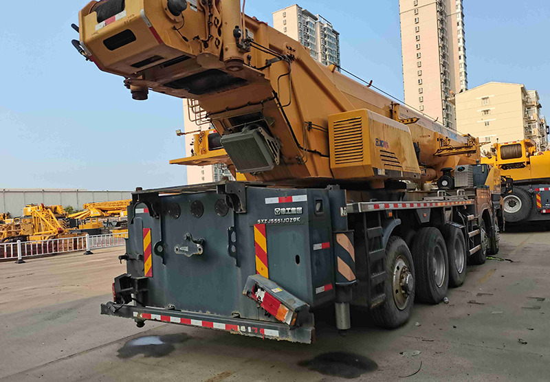 XCMG QY95K7C 90ton 95ton second hand hydraulic crane price - Guindaste móvel: foto 3 XCMG QY95K7C 90ton 95ton second hand hydraulic crane price - Guindaste móvel: foto 3