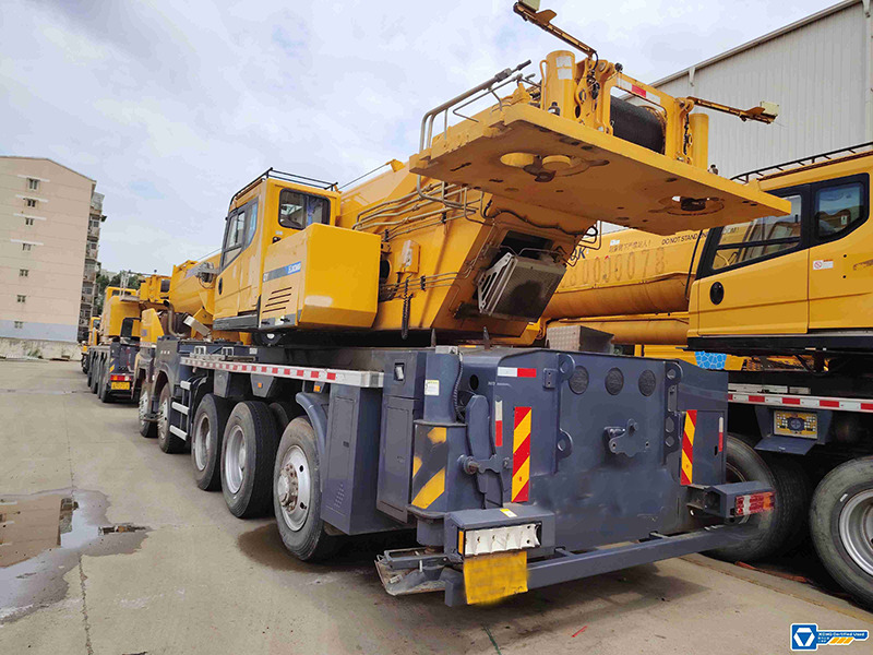XCMG QY95K7C used 95 ton mobile crane with good condition - Guindaste móvel: foto 4 XCMG QY95K7C used 95 ton mobile crane with good condition - Guindaste móvel: foto 4