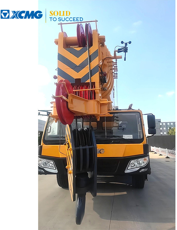 XCMG Truck crane Second Hand mobile hydraulic crane QAY160 Used - Guindaste móvel: foto 1 XCMG Truck crane Second Hand mobile hydraulic crane QAY160 Used - Guindaste móvel: foto 1