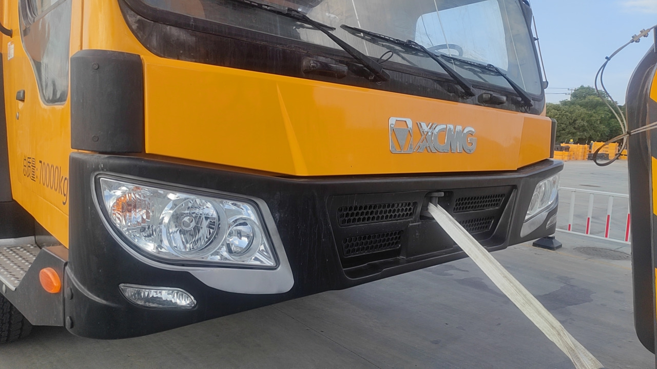 XCMG Truck crane Second Hand mobile hydraulic crane QAY160 Used - Guindaste móvel: foto 4 XCMG Truck crane Second Hand mobile hydraulic crane QAY160 Used - Guindaste móvel: foto 4