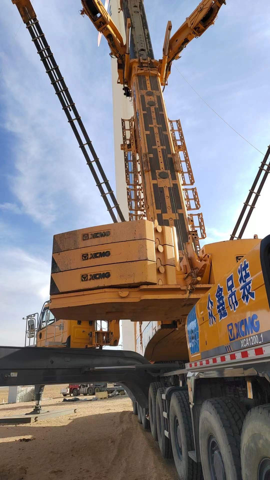 XCMG XCA1200 Used Boom Mobile All Terrain Crane 1200 Ton Crane Truck - Grua todo o terreno: foto 3 XCMG XCA1200 Used Boom Mobile All Terrain Crane 1200 Ton Crane Truck - Grua todo o terreno: foto 3