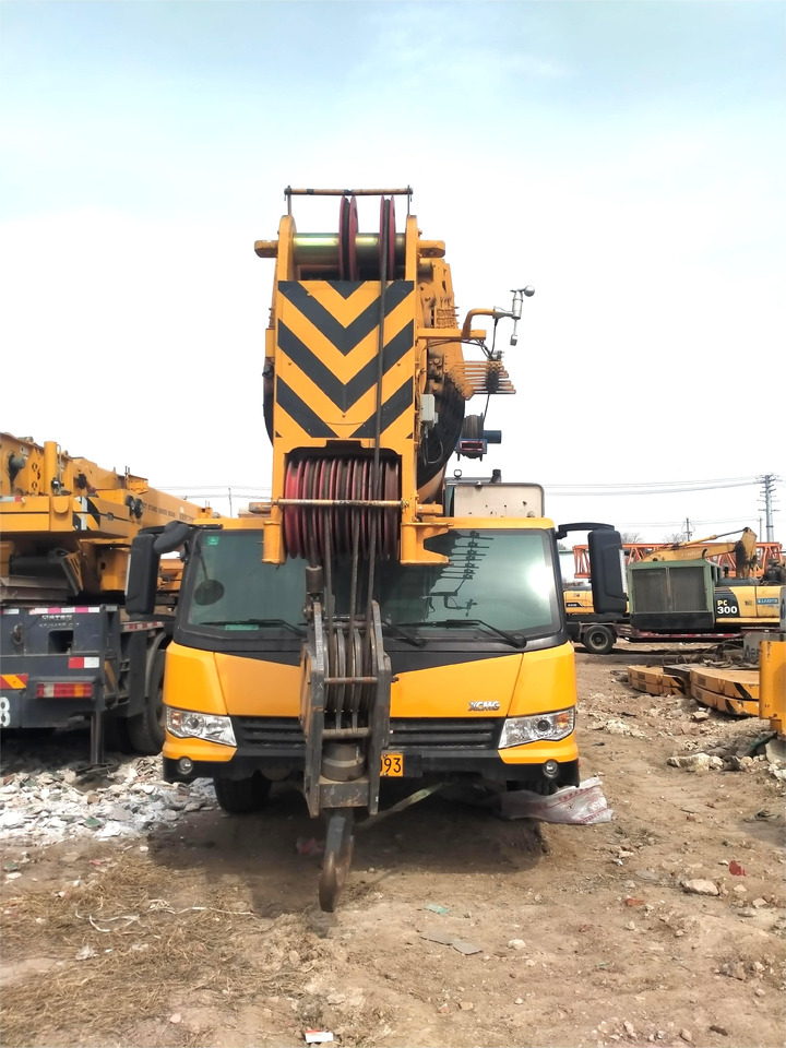 XCMG XCA180L8C 2021 Year Crane Lifting Equipment Used 180 Ton Mobile All Terrain Crane for Sale - Grua todo o terreno: foto 4 XCMG XCA180L8C 2021 Year Crane Lifting Equipment Used 180 Ton Mobile All Terrain Crane for Sale - Grua todo o terreno: foto 4