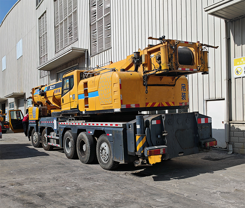 XCMG XCT110 used 110ton mobile hydraulic truck crane price - Guindaste móvel: foto 5 XCMG XCT110 used 110ton mobile hydraulic truck crane price - Guindaste móvel: foto 5