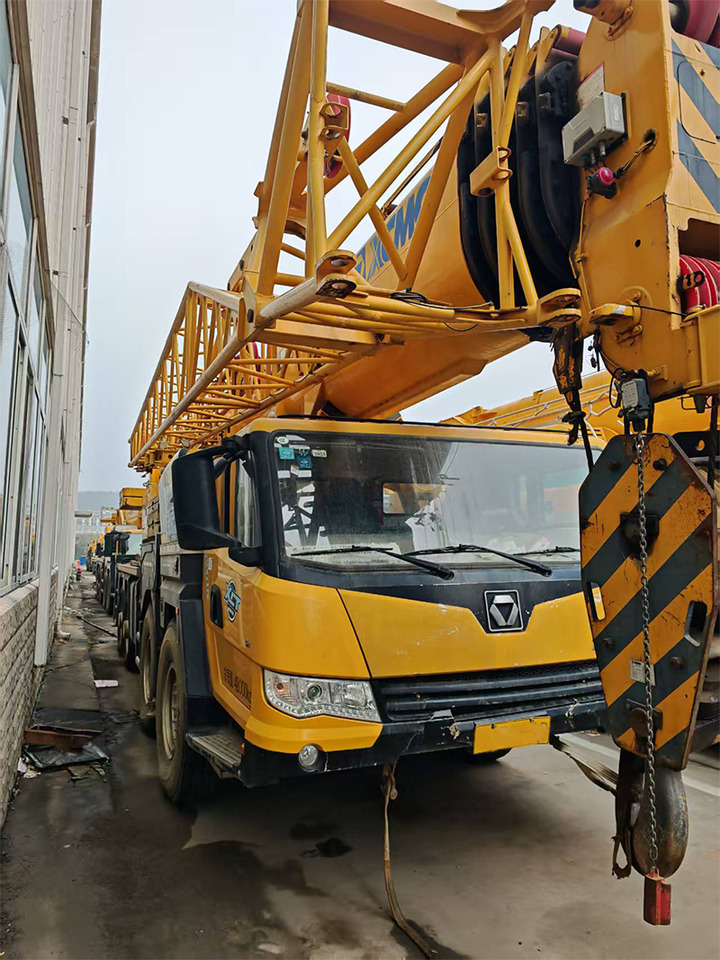 XCMG XCT80L6 80ton Mobile used hoist machine Lifting Truck Crane for Sale - Guindaste móvel: foto 4 XCMG XCT80L6 80ton Mobile used hoist machine Lifting Truck Crane for Sale - Guindaste móvel: foto 4