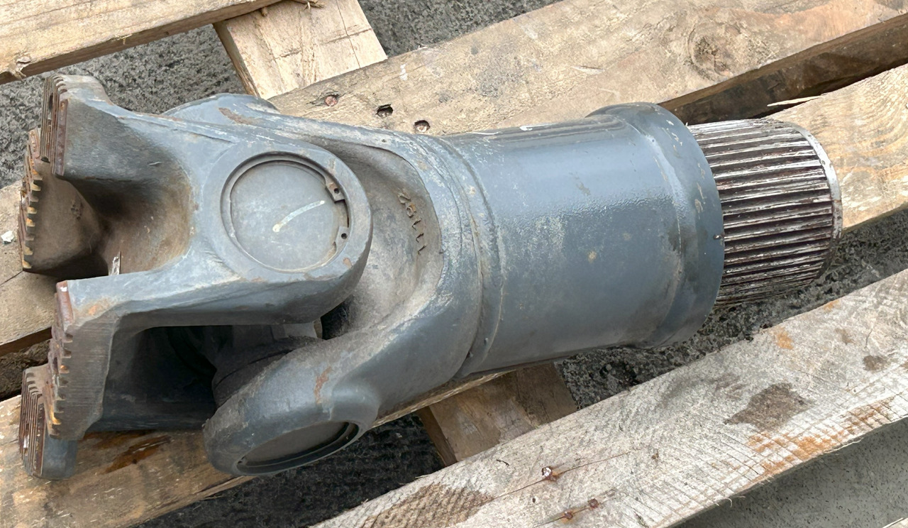 Veio de transmissão DAF CF EURO 6 440 DRIVE SHAFT LENGTH 1640 MM: foto 13 Veio de transmissão DAF CF EURO 6 440 DRIVE SHAFT LENGTH 1640 MM: foto 13