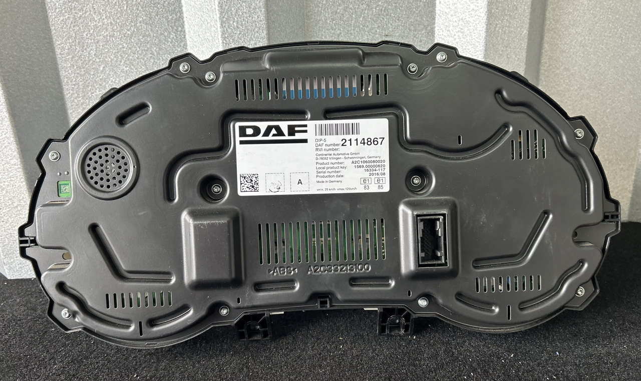 DAF CLOCK COUNTER DAF XF 106 2114867 - Painel de instrumentos: foto 2 DAF CLOCK COUNTER DAF XF 106 2114867 - Painel de instrumentos: foto 2