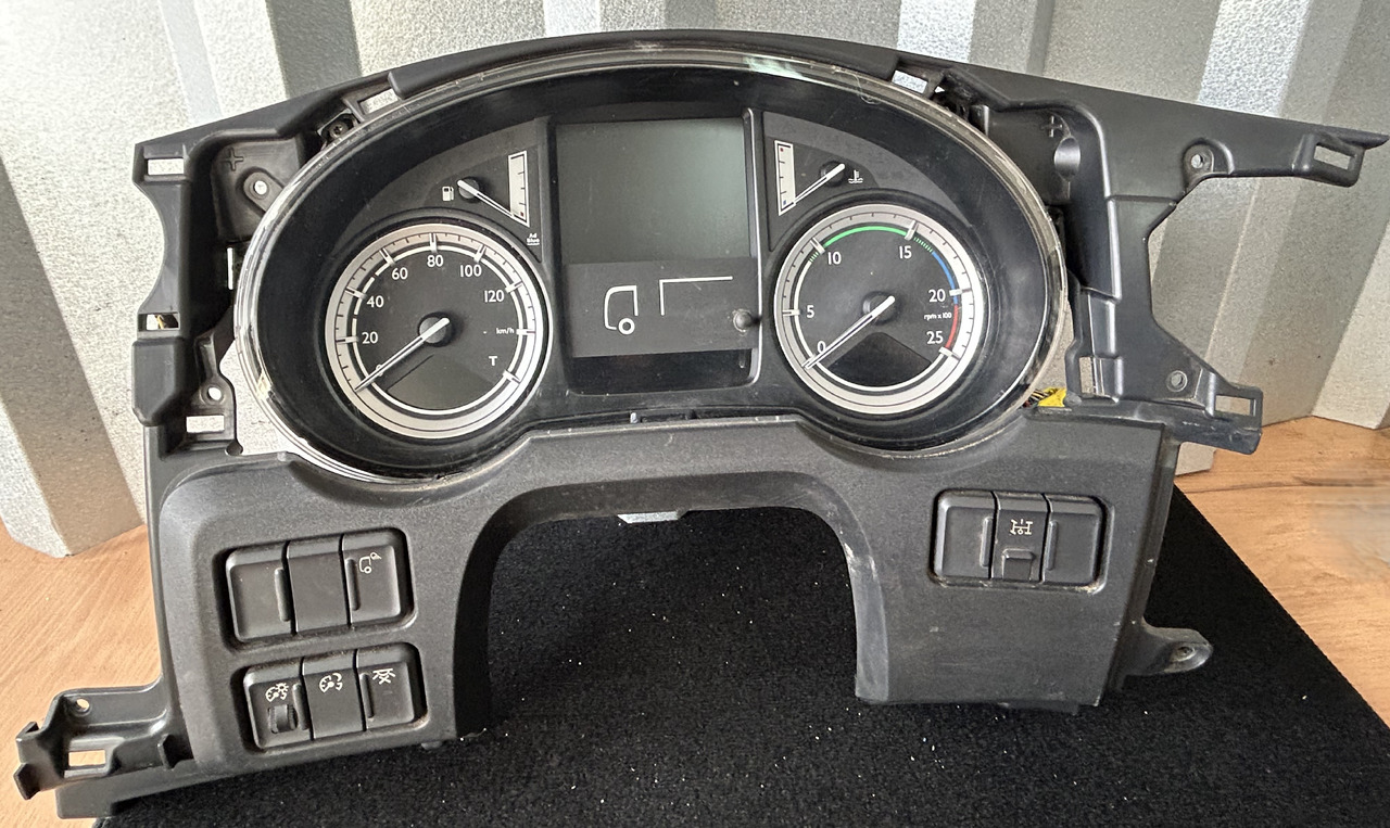 DAF COUNTER CLOCK + HARNESS + CONSOLE DAF XF 106 1980452 + 1900912 + 1951834 - Painel de instrumentos: foto 1 DAF COUNTER CLOCK + HARNESS + CONSOLE DAF XF 106 1980452 + 1900912 + 1951834 - Painel de instrumentos: foto 1