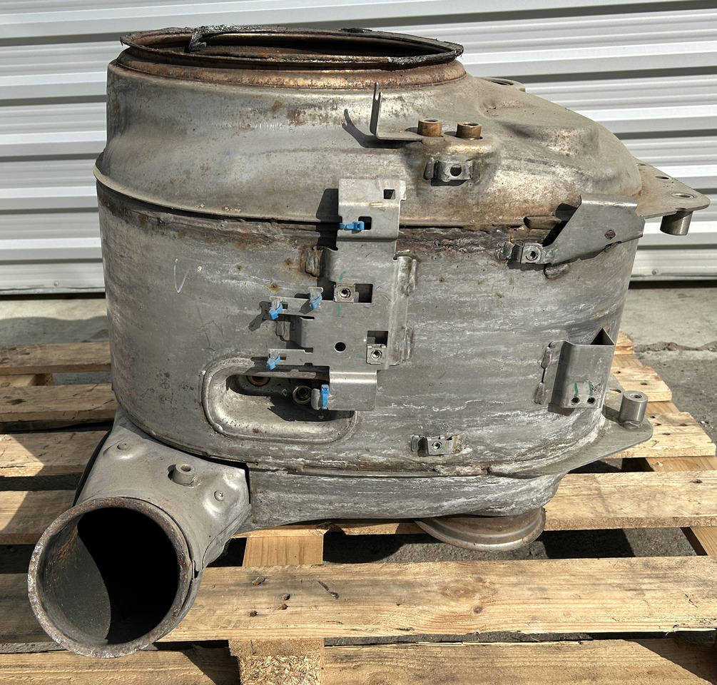 DAF DPF CATALYTIC CONVERTER DAF XF 106 - Conversor catalítico: foto 1 DAF DPF CATALYTIC CONVERTER DAF XF 106 - Conversor catalítico: foto 1