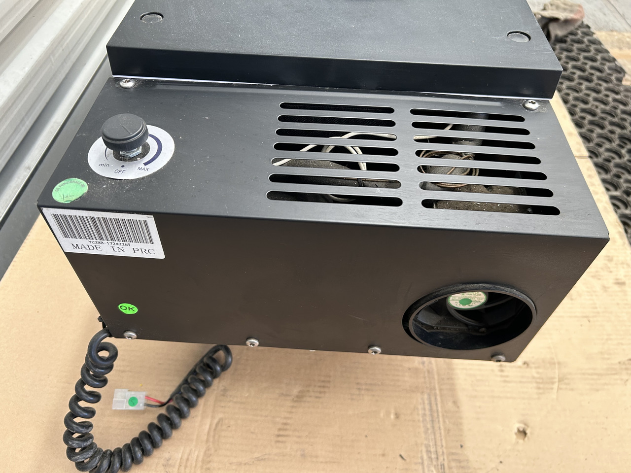 DAF REFRIGERATOR FOR DAF XF 106 - Peça universal: foto 5 DAF REFRIGERATOR FOR DAF XF 106 - Peça universal: foto 5