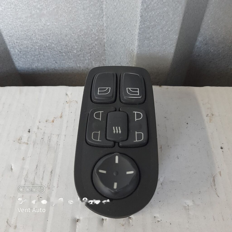 DAF XF 106 1895436 DAF 1895436 truck - Painel de instrumentos de Caminhão: foto 1 DAF XF 106 1895436 DAF 1895436 truck - Painel de instrumentos de Caminhão: foto 1