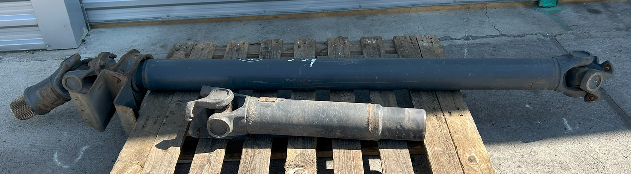DAF XF 106 480 DRIVE SHAFT - Veio de transmissão: foto 1 DAF XF 106 480 DRIVE SHAFT - Veio de transmissão: foto 1