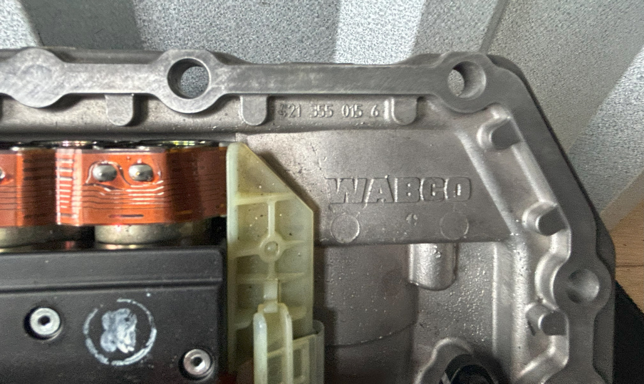 DAF XF 106 ASTRONIC Wybierak Skrzynia EURO 6 Remanufactured - Transmissão de Caminhão: foto 2 DAF XF 106 ASTRONIC Wybierak Skrzynia EURO 6 Remanufactured - Transmissão de Caminhão: foto 2