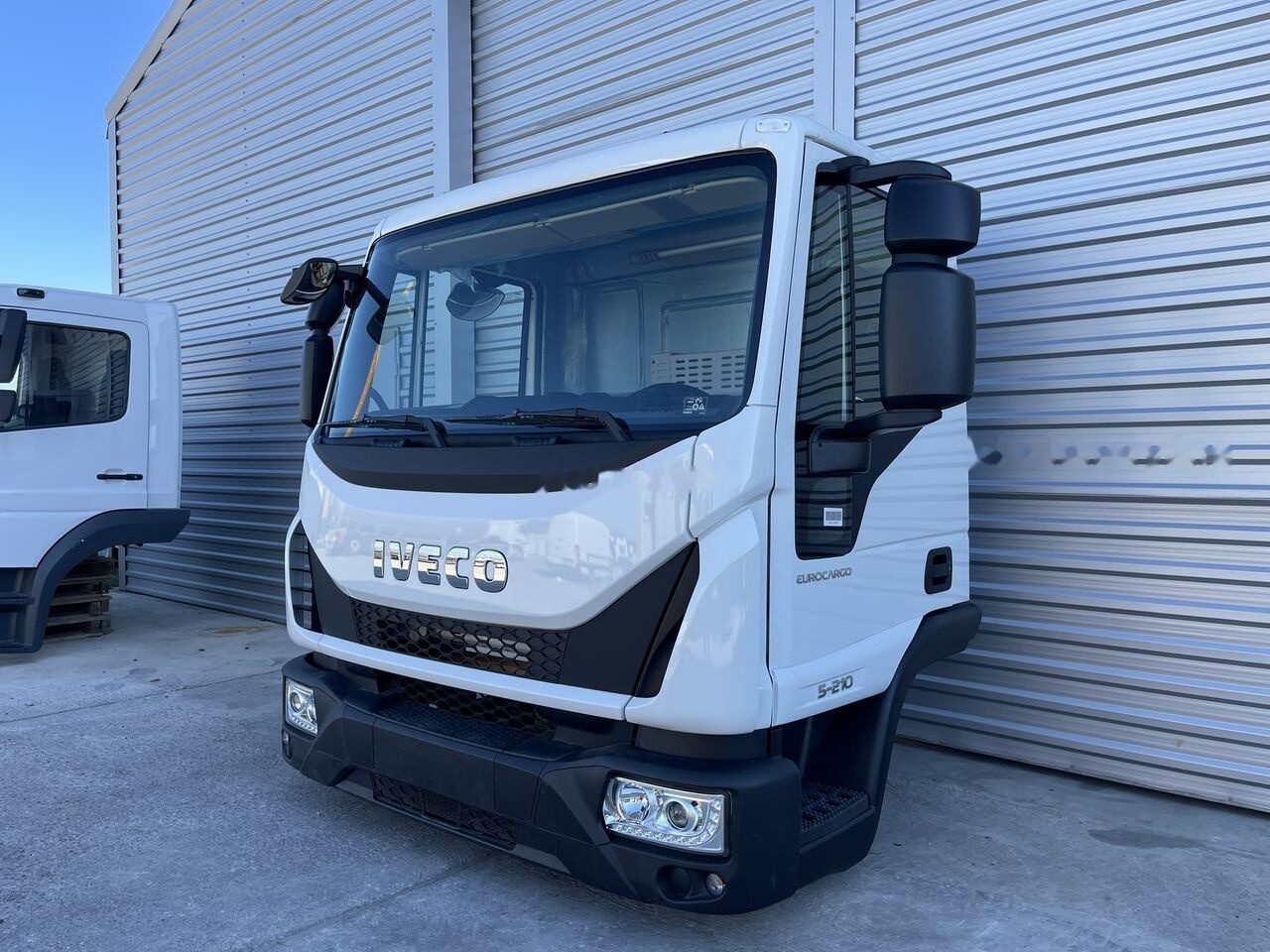 IVECO Eurocargo for IVECO Eurocargo DAY cabine - Cabine de Automóvel: foto 5 IVECO Eurocargo for IVECO Eurocargo DAY cabine - Cabine de Automóvel: foto 5