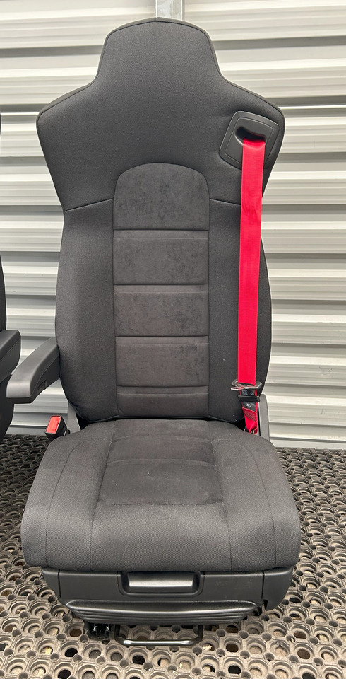 IVECO NEW SEAT IVECO S-WAY - Banco: foto 4 IVECO NEW SEAT IVECO S-WAY - Banco: foto 4