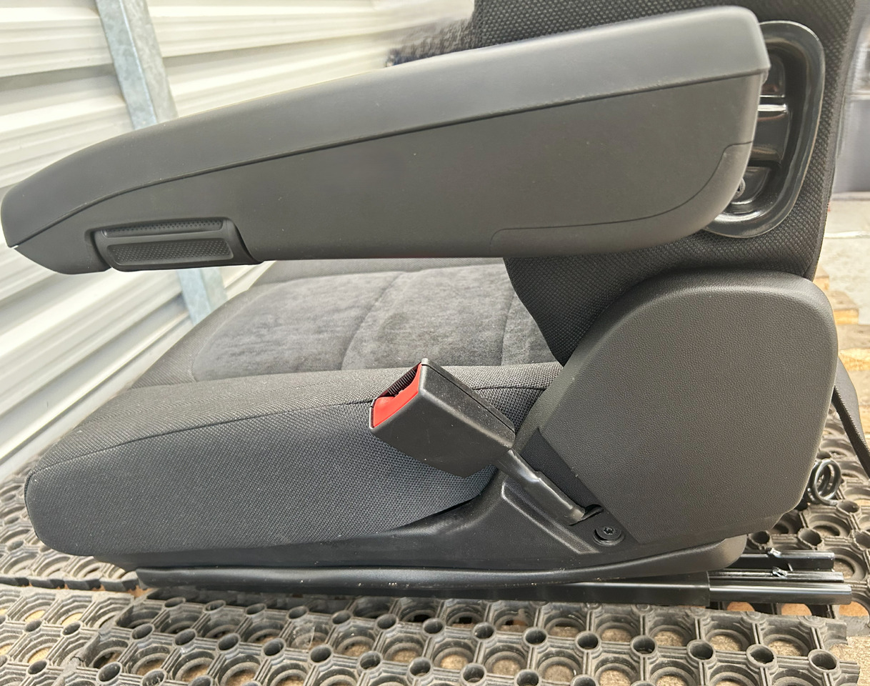 IVECO NEW SEAT IVECO S-WAY - Banco: foto 5 IVECO NEW SEAT IVECO S-WAY - Banco: foto 5