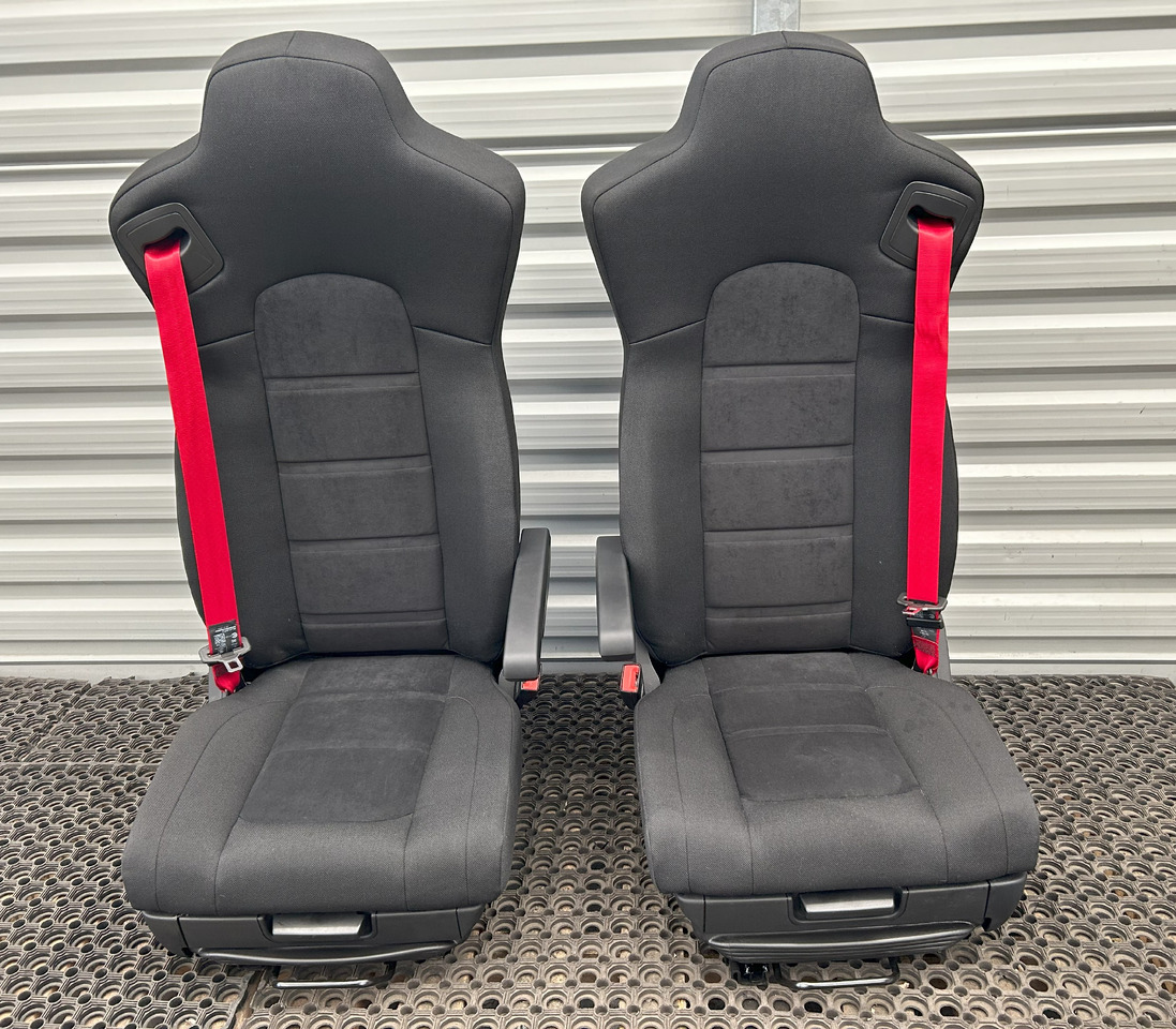IVECO NEW SET OF SEATS IVECO S-WAY - Banco: foto 2 IVECO NEW SET OF SEATS IVECO S-WAY - Banco: foto 2