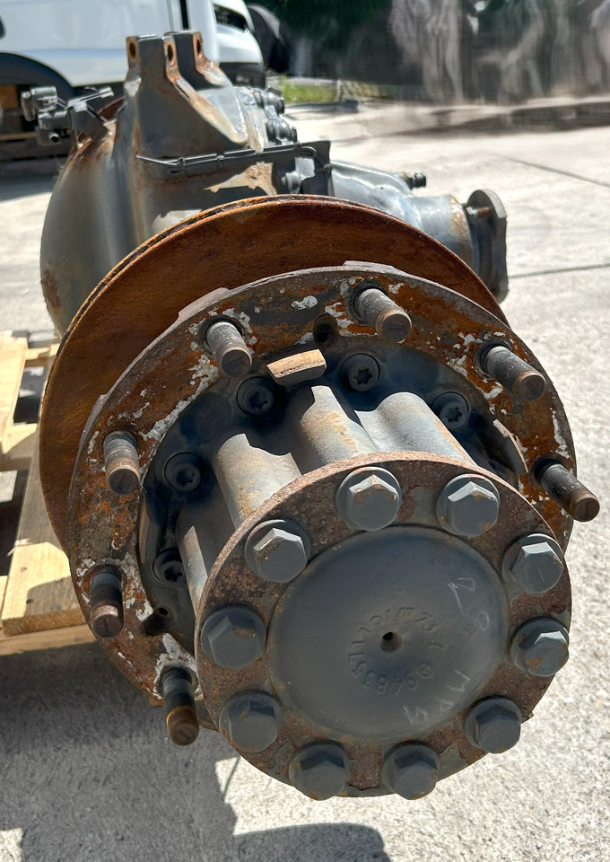 MERCEDES-BENZ REAR AXLE + HUBS ACTROS MP4 R440-13 2,533 - Eixo traseiro de Caminhão: foto 3 MERCEDES-BENZ REAR AXLE + HUBS ACTROS MP4 R440-13 2,533 - Eixo traseiro de Caminhão: foto 3