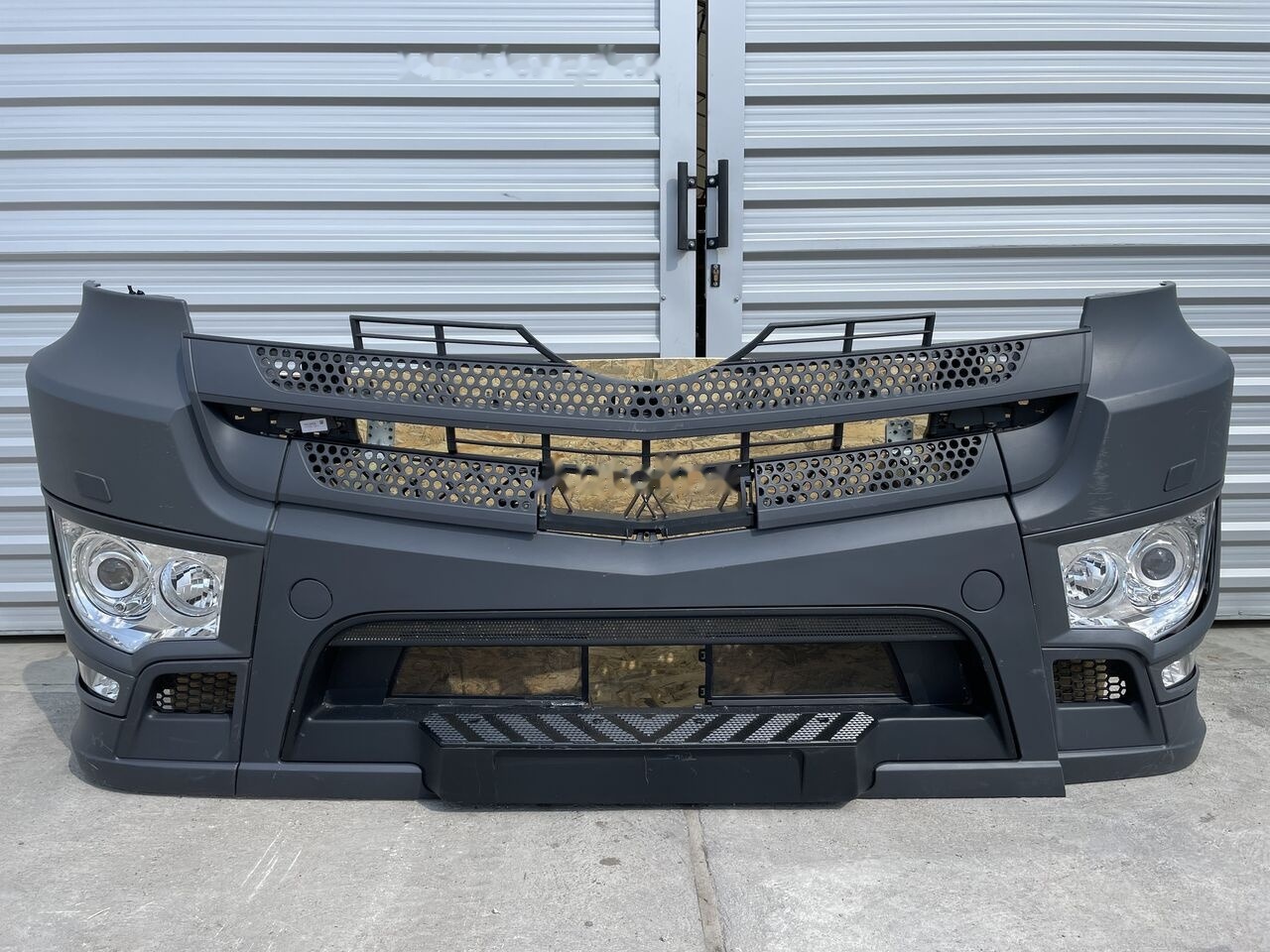 Cabine nuevo Mercedes-Benz Actros MP4  for Mercedes-Benz ACTROS ANTOS AXOR: foto 15