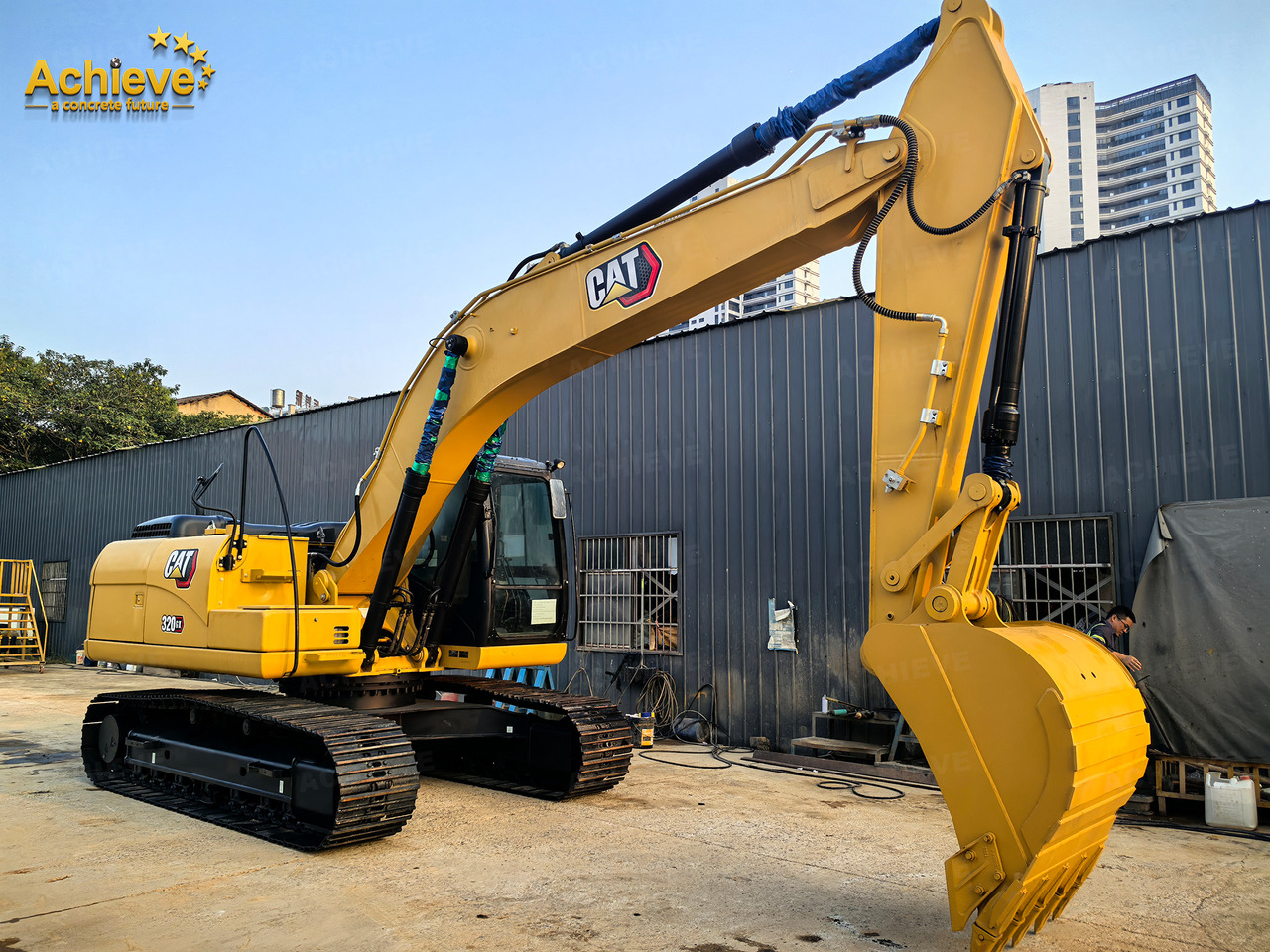 CATERPILLAR Caterpillar's new classic CAT® 320 GX hydraulic excavator 3571h 2021 0.93 m³ 110/2000 kw/rpm Cat® C4.4 390 L 【ACHIEVE】 TOP CONDITION!!! - Escavadora de rastos: foto 1 CATERPILLAR Caterpillar's new classic CAT® 320 GX hydraulic excavator 3571h 2021 0.93 m³ 110/2000 kw/rpm Cat® C4.4 390 L 【ACHIEVE】 TOP CONDITION!!! - Escavadora de rastos: foto 1