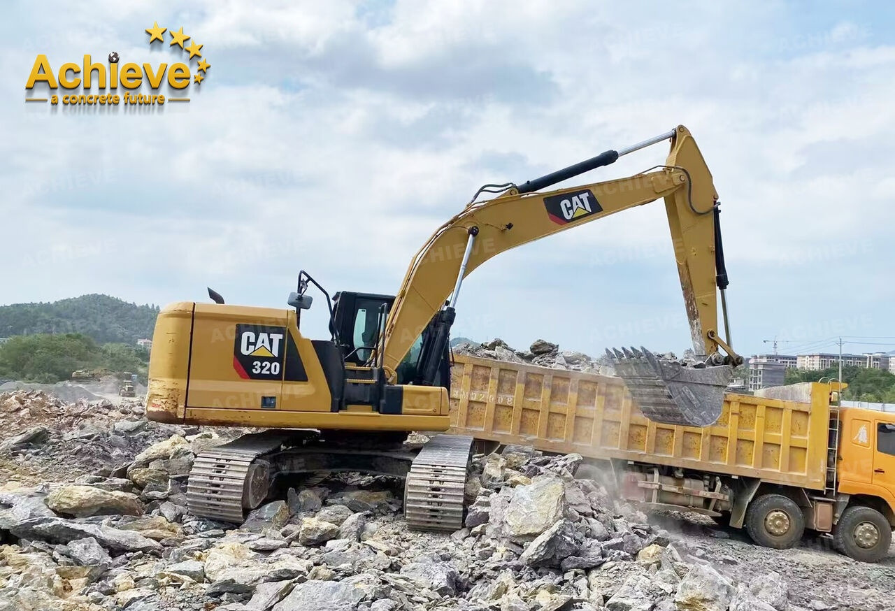 Caterpillar Medium Excavator CAT 320 Used excavator 【ACHIEVE】TOP CONDITION!!! - Escavadora de rastos: foto 1 Caterpillar Medium Excavator CAT 320 Used excavator 【ACHIEVE】TOP CONDITION!!! - Escavadora de rastos: foto 1