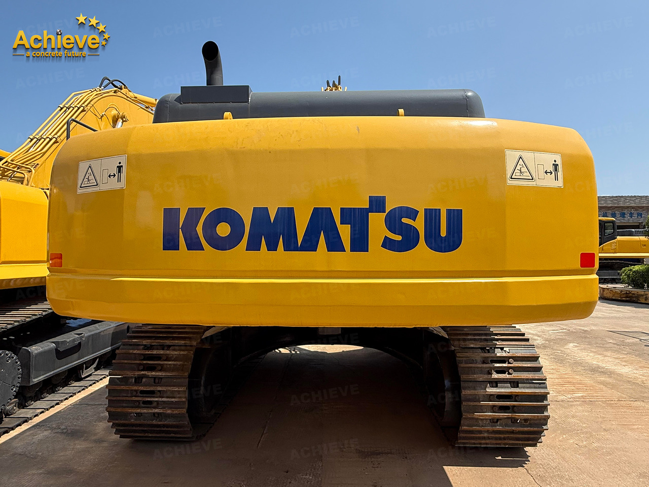 KOMATSU Remanufactured Komatsu PC360-7 excavator 1.6 m³ 180/1900 kw/rpm 33000 kg 7380 mm 227 kN Komatsu SAA6D114E 605 L【ACHIEVE】 TOP CONDITION!!! - Escavadora de rastos: foto 4 KOMATSU Remanufactured Komatsu PC360-7 excavator 1.6 m³ 180/1900 kw/rpm 33000 kg 7380 mm 227 kN Komatsu SAA6D114E 605 L【ACHIEVE】 TOP CONDITION!!! - Escavadora de rastos: foto 4