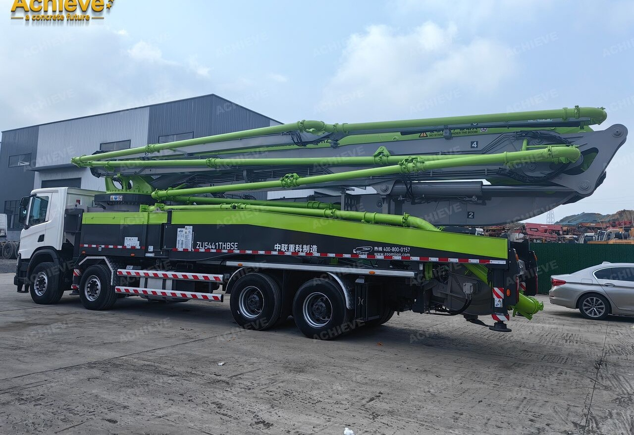 ZOOMLION ZOOMLION 2019 ZOOMLION 56X-6RZ 56M Scania P450 8x4【ACHIEVE】TOP CONDITION!!! - Autobomba de betão: foto 4 ZOOMLION ZOOMLION 2019 ZOOMLION 56X-6RZ 56M Scania P450 8x4【ACHIEVE】TOP CONDITION!!! - Autobomba de betão: foto 4