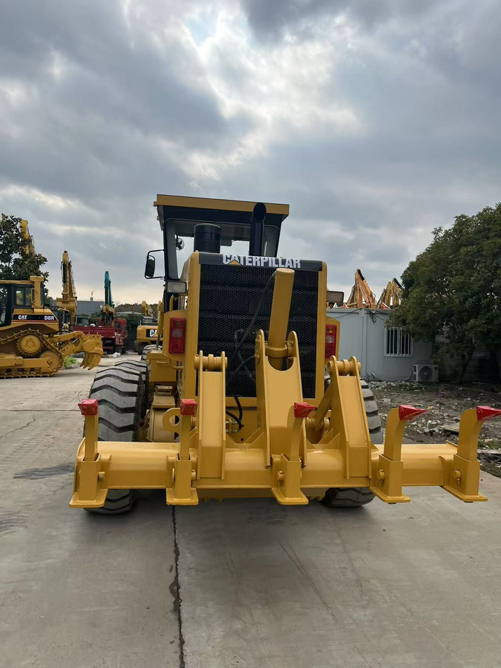 Caterpillar 140K Motor Grader Good Price Used Condition - Motoniveladora: foto 3 Caterpillar 140K Motor Grader Good Price Used Condition - Motoniveladora: foto 3