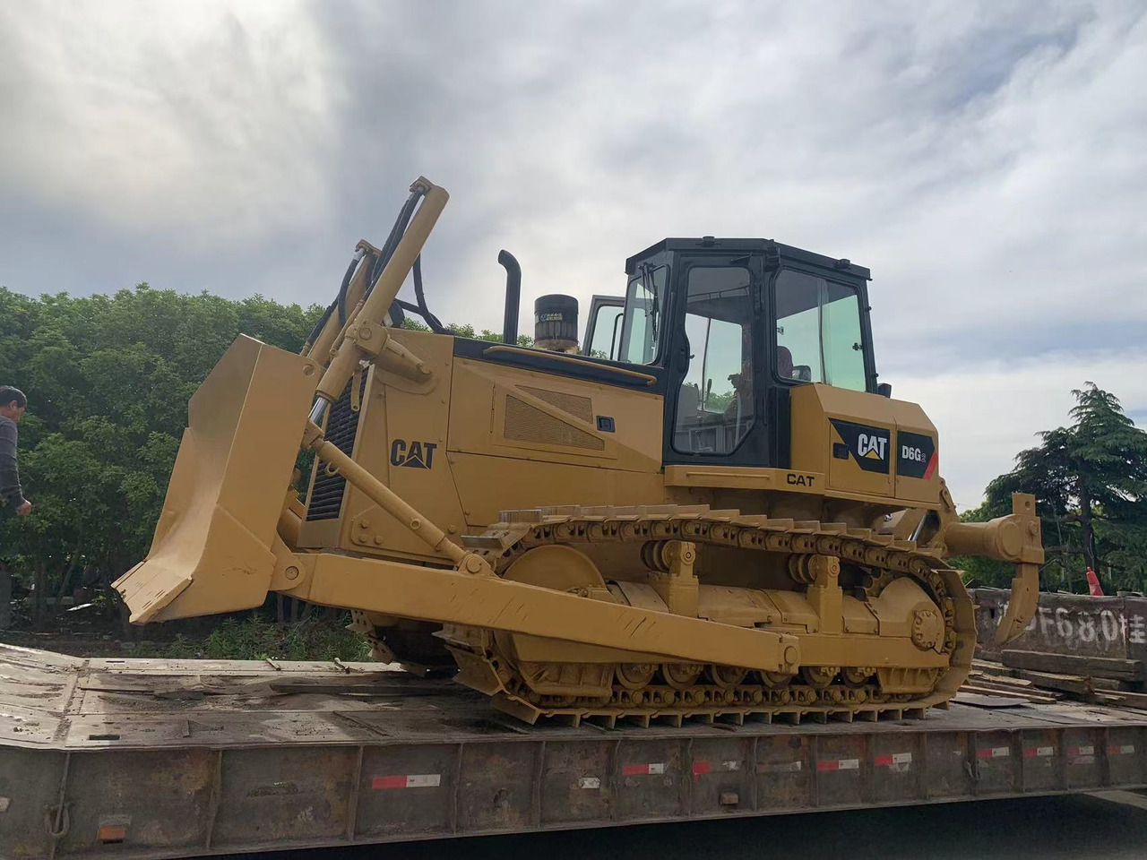 Caterpillar D6G, D6G2 Bulldozer Good Price Secondhand CAT Tracked Tractor - Buldôzer: foto 1 Caterpillar D6G, D6G2 Bulldozer Good Price Secondhand CAT Tracked Tractor - Buldôzer: foto 1