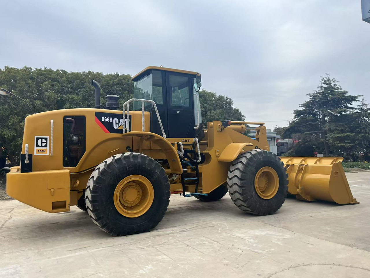 Caterpillar Secondhand Payloader CAT 966H, 950H - Carregadeira de rodas: foto 1 Caterpillar Secondhand Payloader CAT 966H, 950H - Carregadeira de rodas: foto 1