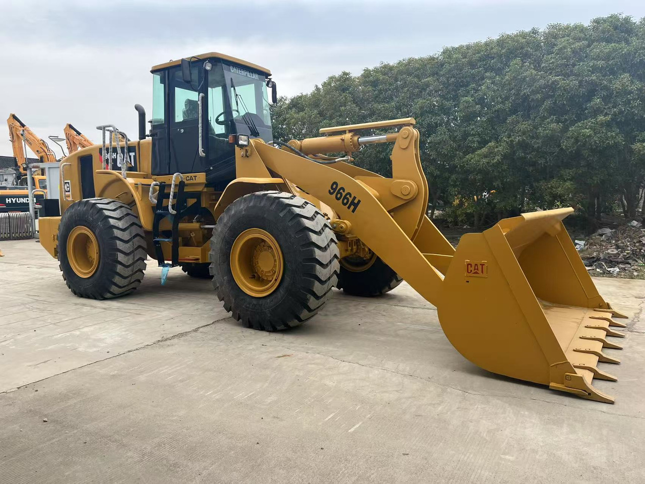 Caterpillar Secondhand Payloader CAT 966H, 950H - Carregadeira de rodas: foto 2 Caterpillar Secondhand Payloader CAT 966H, 950H - Carregadeira de rodas: foto 2