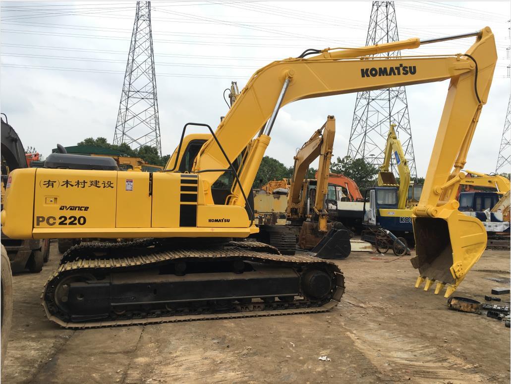 KOMATSU PC22 used excavator Japanese construction machine PC220-6 excavator - Escavadora de rastos: foto 2 KOMATSU PC22 used excavator Japanese construction machine PC220-6 excavator - Escavadora de rastos: foto 2