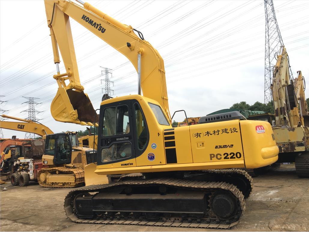 KOMATSU PC22 used excavator Japanese construction machine PC220-6 excavator - Escavadora de rastos: foto 4 KOMATSU PC22 used excavator Japanese construction machine PC220-6 excavator - Escavadora de rastos: foto 4