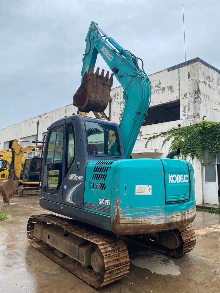 Kobelco SK75, SK55 Original Condition Japan Excavator - Escavadora de rastos: foto 4 Kobelco SK75, SK55 Original Condition Japan Excavator - Escavadora de rastos: foto 4