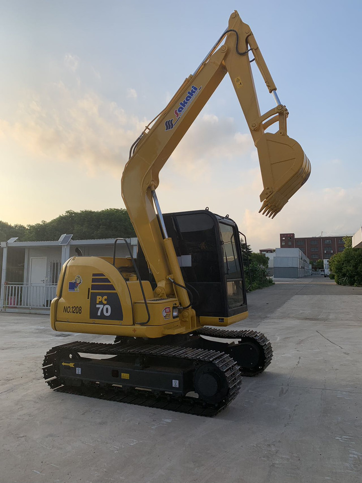 Komatsu Mini Excavator PC70 Japan Origin Good Price - Escavadora de rastos: foto 2 Komatsu Mini Excavator PC70 Japan Origin Good Price - Escavadora de rastos: foto 2