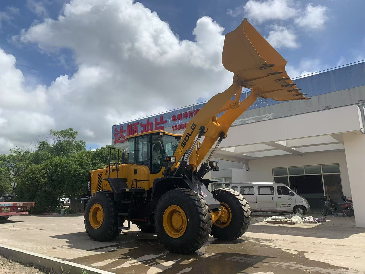 SDLG 5 ton Front Loader LG956L, LG956F, LG958F - Carregadeira de rodas: foto 4 SDLG 5 ton Front Loader LG956L, LG956F, LG958F - Carregadeira de rodas: foto 4