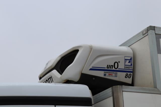 Mercedes-Benz Antos 1832 L - Caminhão frigorífico: foto 5 Mercedes-Benz Antos 1832 L - Caminhão frigorífico: foto 5