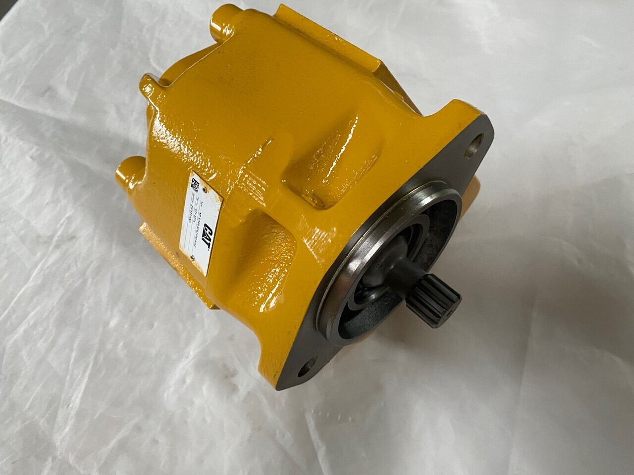 O&K Terex Caterpillar Geared pump 2403122 1459388 471-5775 - Sistema de arrefecimento de Caminhão: foto 1 O&K Terex Caterpillar Geared pump 2403122 1459388 471-5775 - Sistema de arrefecimento de Caminhão: foto 1