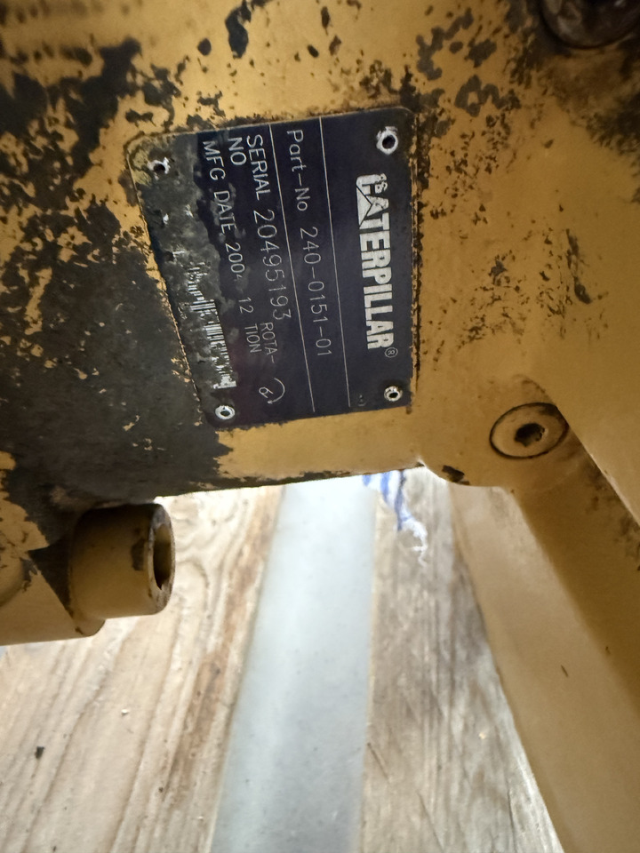 CATERPILLAR M313C - Bomba hidráulica de Escavadeira de rodas: foto 4 CATERPILLAR M313C - Bomba hidráulica de Escavadeira de rodas: foto 4