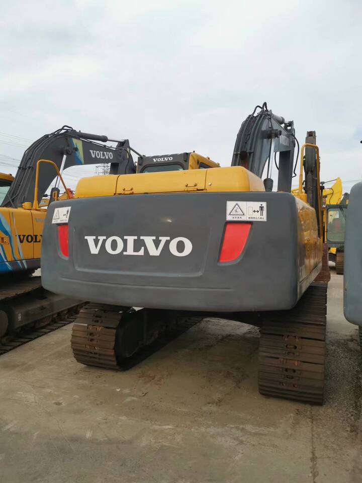 Escavadora de rastos Volvo EC210B: foto 7
