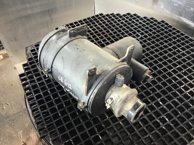 Liebherr Air Filter - Sistema de admissão de ar: foto 4 Liebherr Air Filter - Sistema de admissão de ar: foto 4