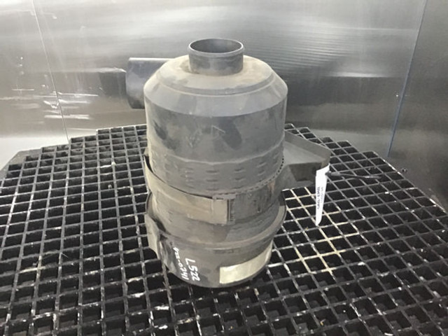 Liebherr Air Filter - Sistema de admissão de ar: foto 1 Liebherr Air Filter - Sistema de admissão de ar: foto 1