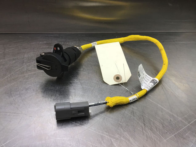 Liebherr Cable - Cables/ Wire harness: foto 2 Liebherr Cable - Cables/ Wire harness: foto 2