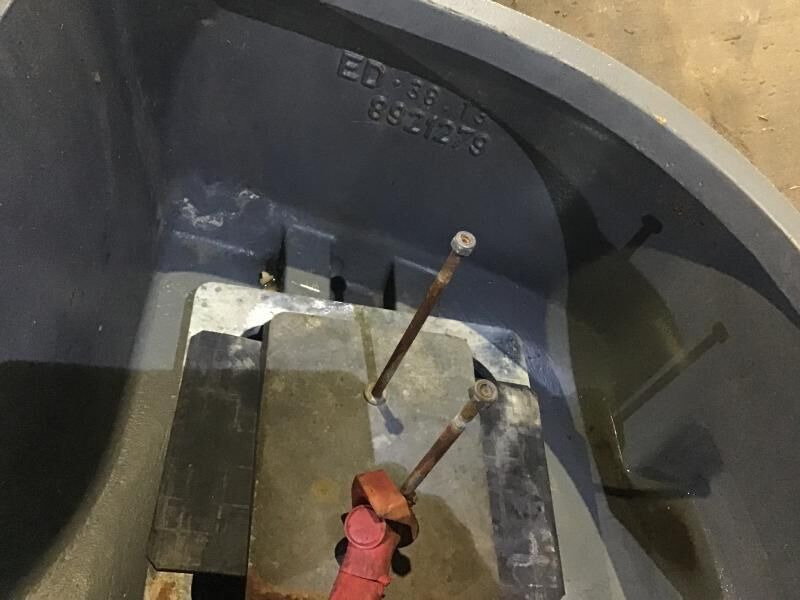 Liebherr Counterweight Right - Contrapeso de Máquina de construção: foto 2 Liebherr Counterweight Right - Contrapeso de Máquina de construção: foto 2