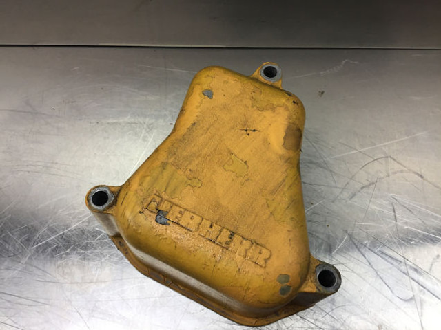 Liebherr Cylinderhead Cover - Motor e peças: foto 2 Liebherr Cylinderhead Cover - Motor e peças: foto 2