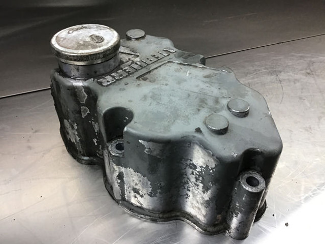 Liebherr Cylinderhead Cover - Bloco do motor: foto 2 Liebherr Cylinderhead Cover - Bloco do motor: foto 2