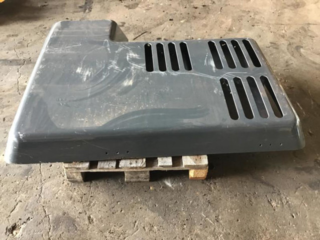 Liebherr Engine Hood - Capô: foto 3 Liebherr Engine Hood - Capô: foto 3