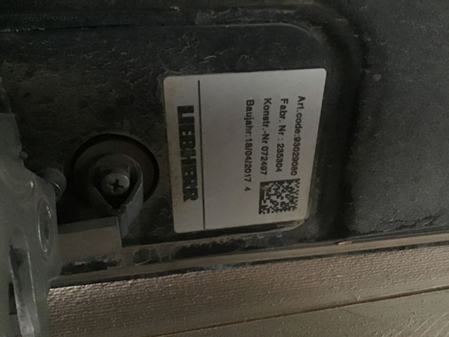 Capô Liebherr Engine Hood: foto 11