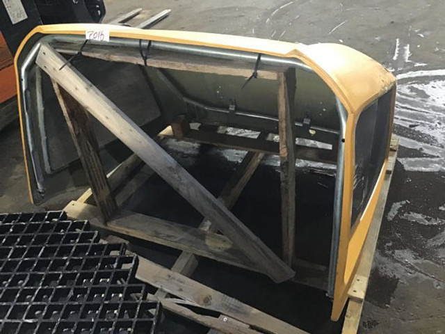 Liebherr Engine Hood - Capô: foto 4 Liebherr Engine Hood - Capô: foto 4