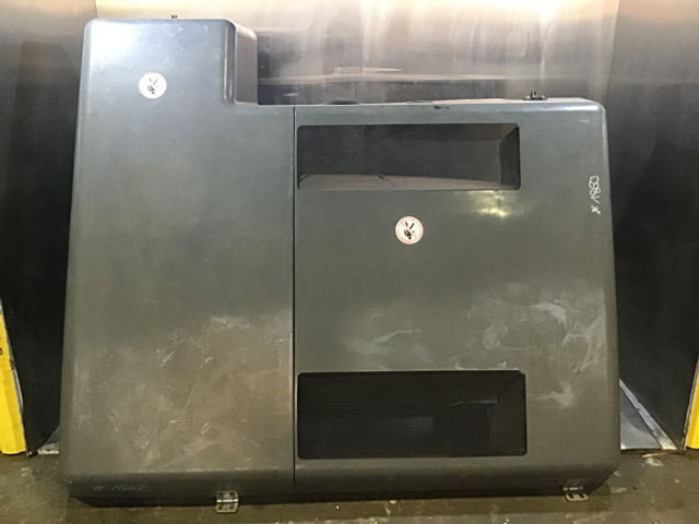 Liebherr Engine Hood - Capô: foto 2 Liebherr Engine Hood - Capô: foto 2