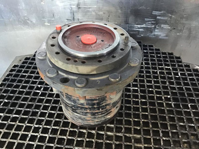 Liebherr Final Drive - Suspensão: foto 2 Liebherr Final Drive - Suspensão: foto 2